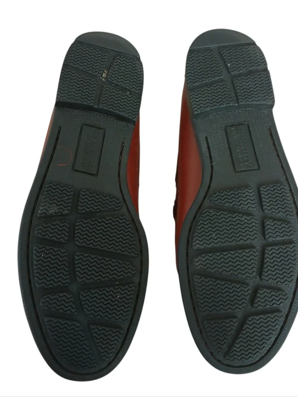 Sperry kitie tassel